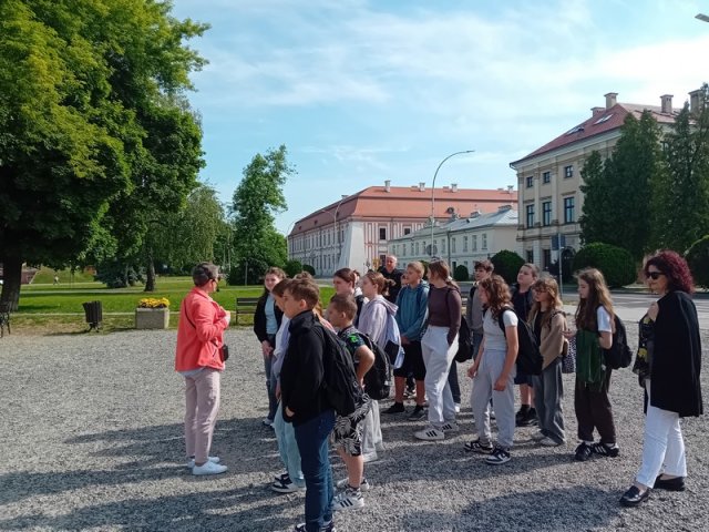 2025-2026 &raquo; ,, Cudze chwalicie swego nie znacie- klasy 5b i 5c zdobywają twierdzę Zamość